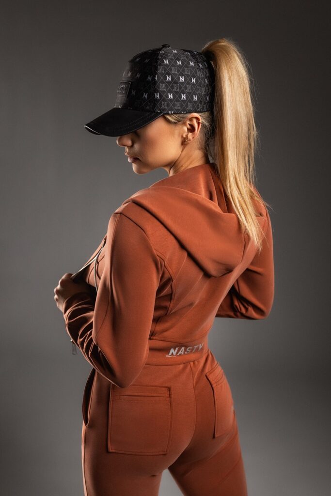 Noble Rust Urban Beauty: Spodnie Skinny Urban Beauty: Bluza Hoodie