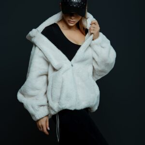 Futro - Arctic Luxe: Oversize Glacier